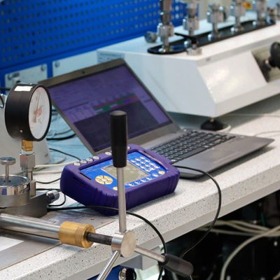 kualitas  IEC Ul Testing Lab For Industrial Mining Machinery Rapid Third-party authentication service pabrik