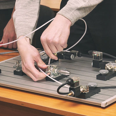 Material RF Test Lab Peralatan Rumah Tangga Produk Listrik Layanan autentikasi pihak ketiga